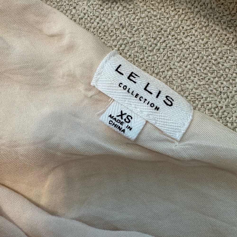 Le Lis Set Strawberry Mini Skirt & Ruffle Top - Picture 6 of 6